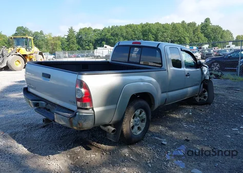 2010 Toyota Tacoma z USA, uszkodzony, nr VIN 5TEUX4EN8AZ730846